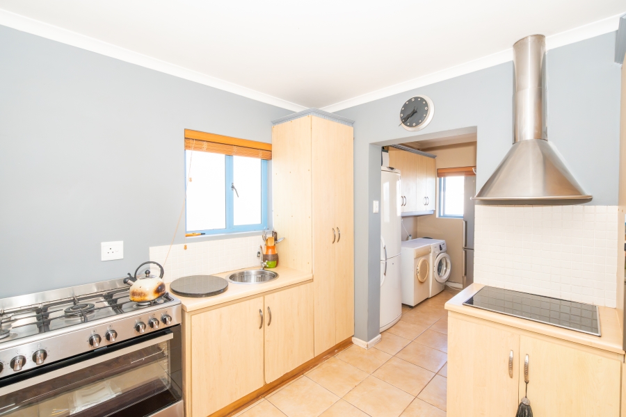 4 Bedroom Property for Sale in Paradise Beach Western Cape